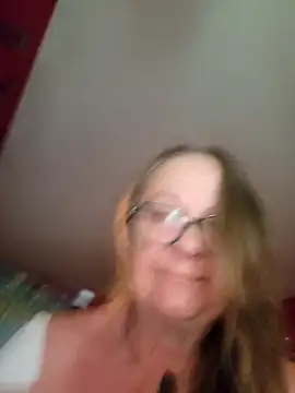 MucMilf59 online show from 04/17/26, 06:27