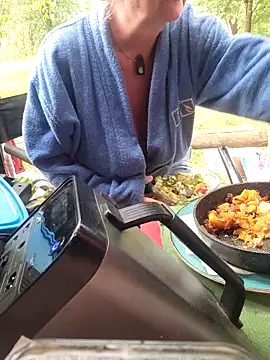 MucMilf59 online show from 04/21/26, 06:12