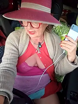 MucMilf59 online show from 06/06/26, 08:13