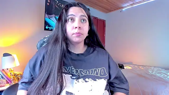 coraline latin online show from 02/01/25, 08:47