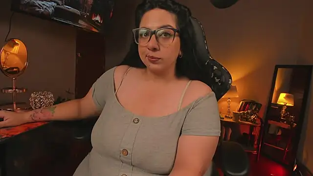 coraline latin online show from 02/22/25, 12:27