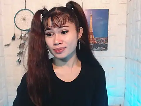 Snapshot of urasian_shirley21 chatting on 07/14/26, 03:29 urasian shirley21 online show from 07/14/26, 03:29