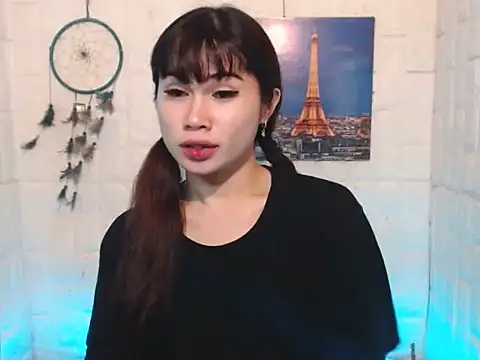 Snapshot of urasian_shirley21 chatting on 07/26/26, 05:31 urasian shirley21 online show from 07/26/26, 05:31