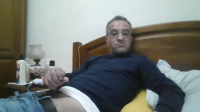 CarlosRocha73 online show from 05/16/26, 10:52