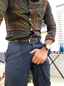 shakir12340 online show from 11/14/25, 11:31