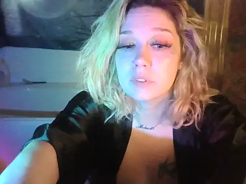 Snapshot of TEXASMARYYYJANE chatting on 05/07/26, 01:16 TEXASMARYYYJANE online show from 05/07/26, 01:16