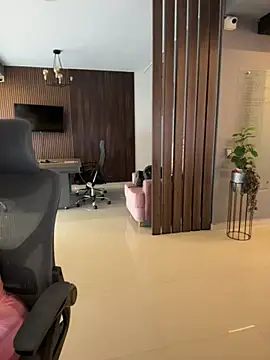 Carolina Novoa online show from 04/22/26, 09:27