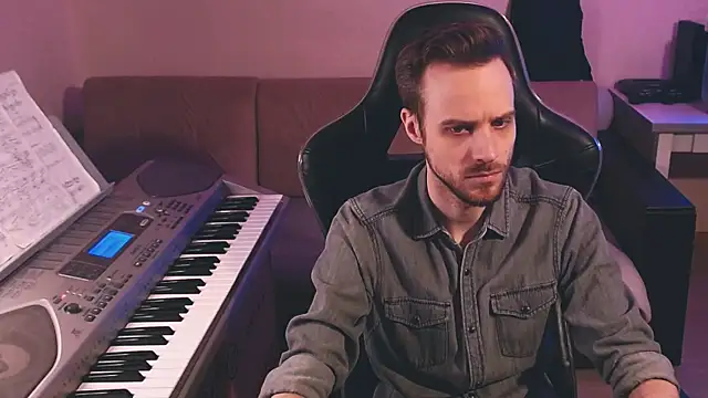 Sweetparker online show from 11/26/25, 12:39