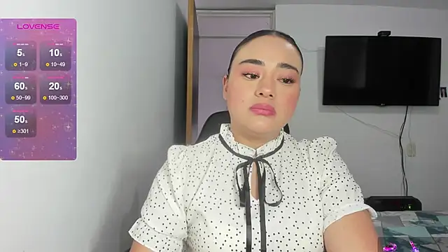 ReyleDoll online show from 07/25/26, 07:44