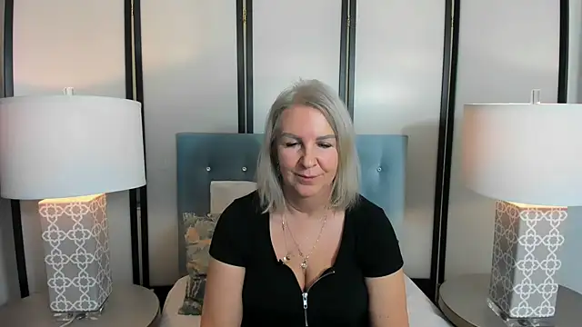 EricaTop online show from 02/05/25, 05:42