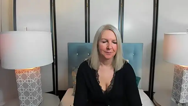 EricaTop online show from 02/15/26, 07:51