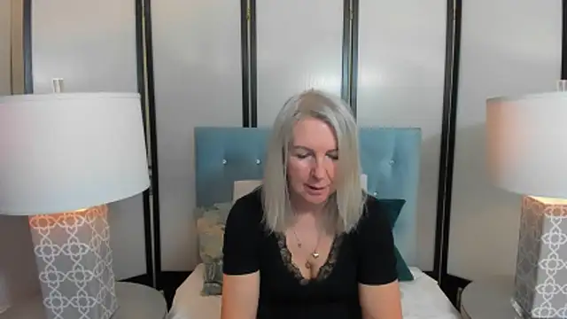 EricaTop online show from 03/01/26, 06:04