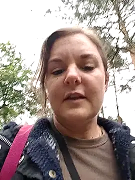 Snapshot of SwedishJennifer chatting on 06/15/26, 12:18 SwedishJennifer online show from 06/15/26, 12:18