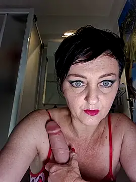 Snapshot of lucillabollente chatting on 06/04/26, 04:18 lucillabollente online show from 06/04/26, 04:18