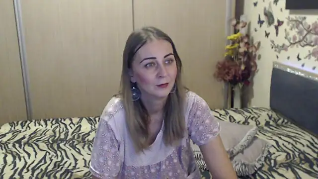 Snapshot of MirabelaSweet chatting on 03/06/26, 11:39 MirabelaSweet online show from 03/06/26, 11:39