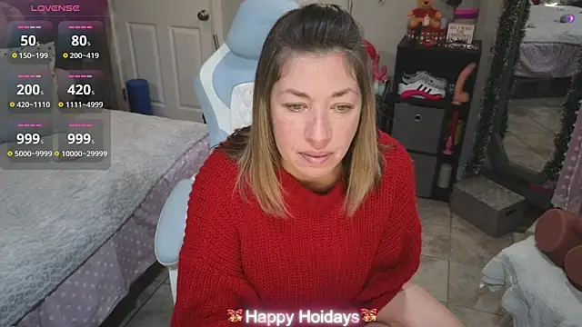 Snapshot of _NinaLuvSins_ chatting on 12/17/24, 03:39 NinaLuvSins online show from 12/17/24, 03:39