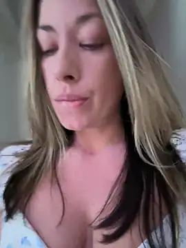  NinaLuvSins  online show from 04/24/26, 08:00