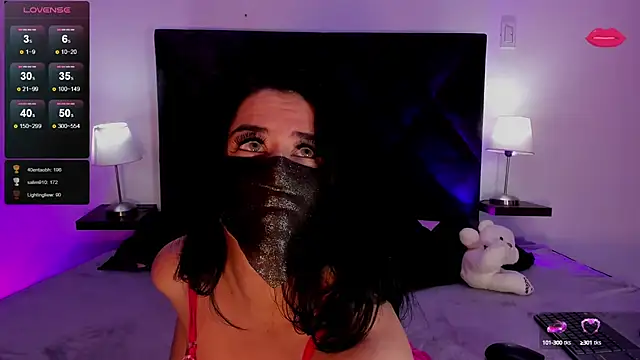 Zafira Alabi online show from 02/15/25, 10:21