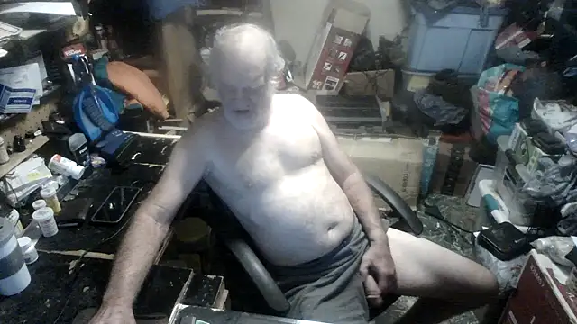 russtee online show from 09/26/25, 03:27