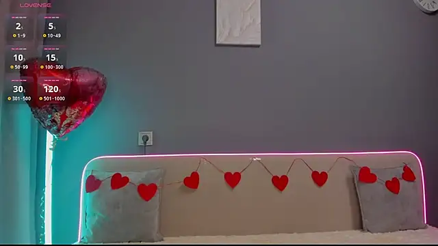 Malika Lisan online show from 02/15/26, 02:08