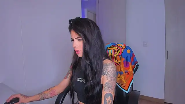 Lisegg  online show from 02/02/26, 07:01