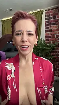 RubyLynne online show from 04/04/26, 09:01