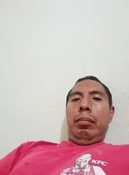 Snapshot of desnudo_Sexoxo chatting on 12/15/24, 03:56 desnudo Sexoxo online show from 12/15/24, 03:56