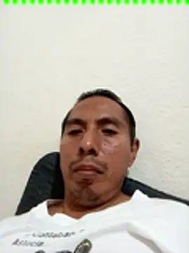 Snapshot of desnudo_Sexoxo chatting on 12/18/24, 03:15 desnudo Sexoxo online show from 12/18/24, 03:15