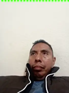 Snapshot of desnudo_Sexoxo chatting on 12/28/24, 03:47 desnudo Sexoxo online show from 12/28/24, 03:47