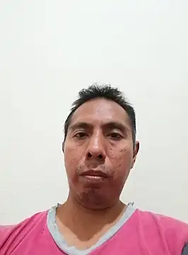 Snapshot of desnudo_Sexoxo chatting on 01/24/25, 04:05 desnudo Sexoxo online show from 01/24/25, 04:05