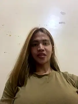 Snapshot of _FoxyFlair chatting on 01/16/26, 04:22 FoxyFlair online show from 01/16/26, 04:22