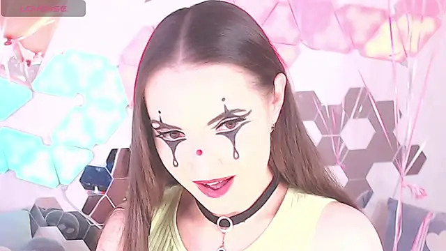 LexiKiss online show from 01/11/25, 11:23