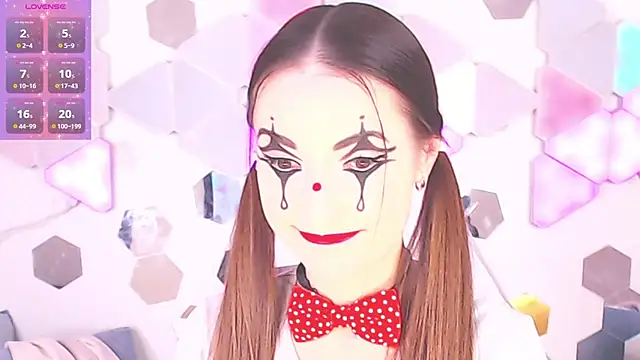 LexiKiss online show from 11/20/25, 12:22