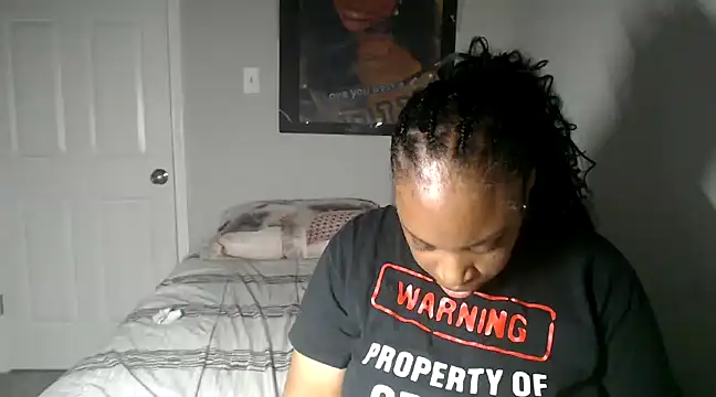 Sexymona1218 online show from 12/31/24, 09:50