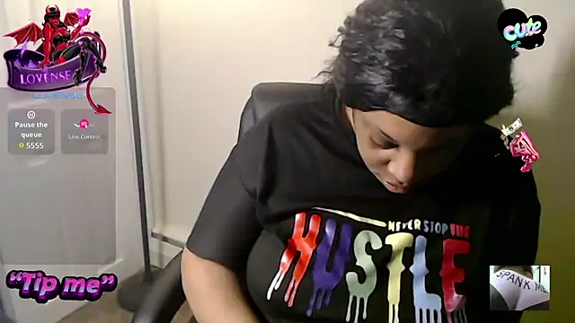 Sexymona1218 online show from 01/13/26, 05:24