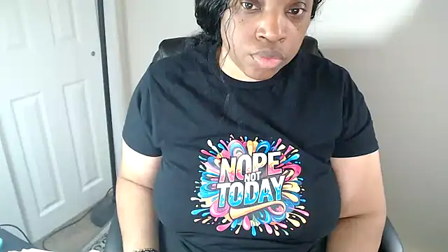 Sexymona1218 online show from 04/22/26, 07:59