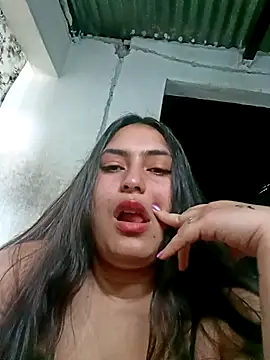 xandra252 online show from 04/22/26, 01:45