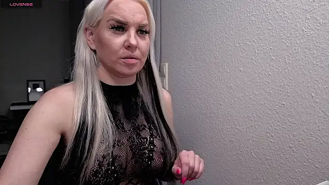 MIA-XXX online show from 02/02/26, 07:18