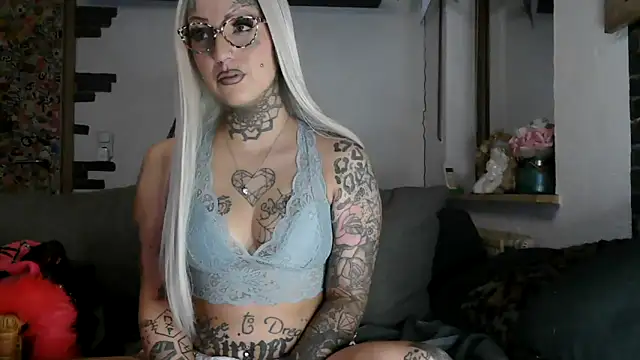 RoxxyInk online show from 02/12/26, 01:33