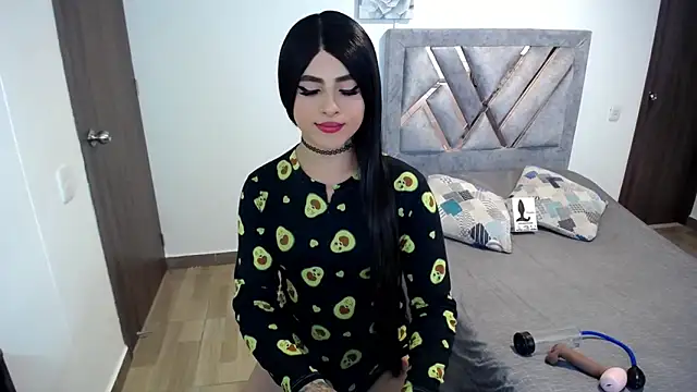 kamila martin online show from 10/25/25, 08:14