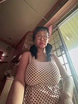 Snapshot of sweetieme chatting on 02/11/25, 05:58 sweetieme online show from 02/11/25, 05:58