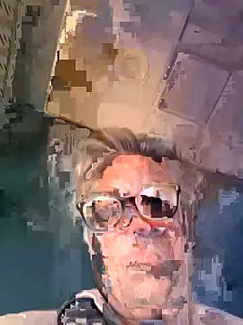 DoctorLoveJoy online show from 04/22/26, 09:05