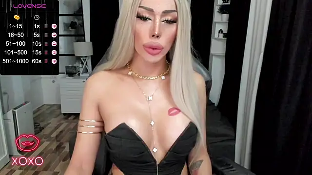 Forever MissCandace online show from 09/24/25, 06:55