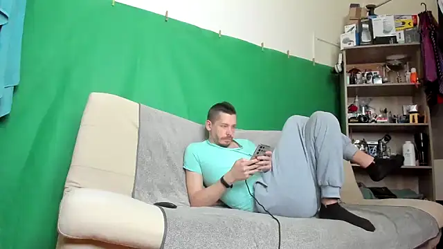 viraglaci18xh online show from 04/22/26, 04:19