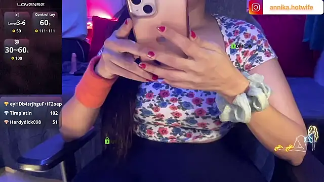 GoddessRaani online show from 10/15/25, 07:03