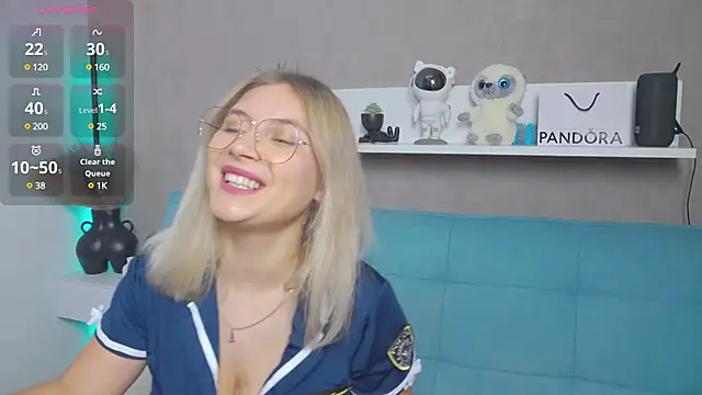 DakotaMae online show from 02/12/25, 11:18