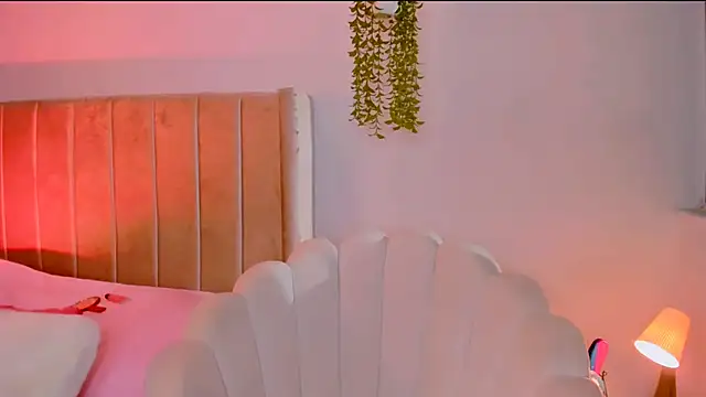 dulce doll1 online show from 03/07/26, 12:51