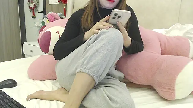Snapshot of Hanako_love chatting on 02/25/25, 03:38 Hanako love online show from 02/25/25, 03:38