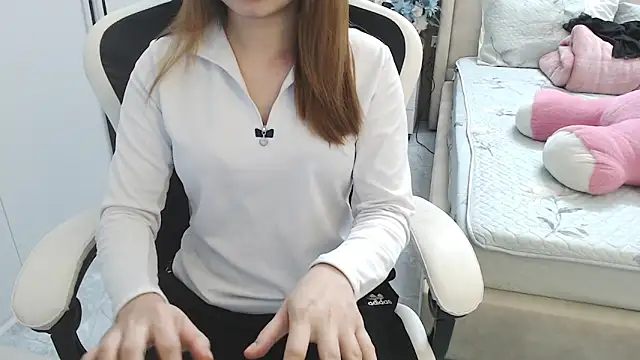 Snapshot of Hanako_love chatting on 03/16/25, 03:50 Hanako love online show from 03/16/25, 03:50