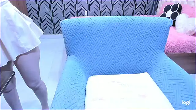 Snapshot of Toyota_Motor_Corporation chatting on 11/24/25, 11:15 Toyota Motor Corporation online show from 11/24/25, 11:15